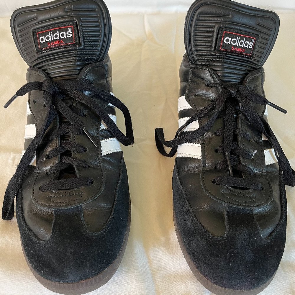 Adidas Samba Classic Black Men's Size 10.5 Indoor Soccer Sneakers